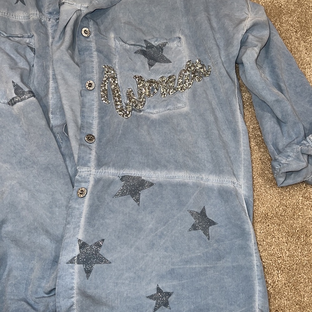 Shirt - Picture 4 of 4